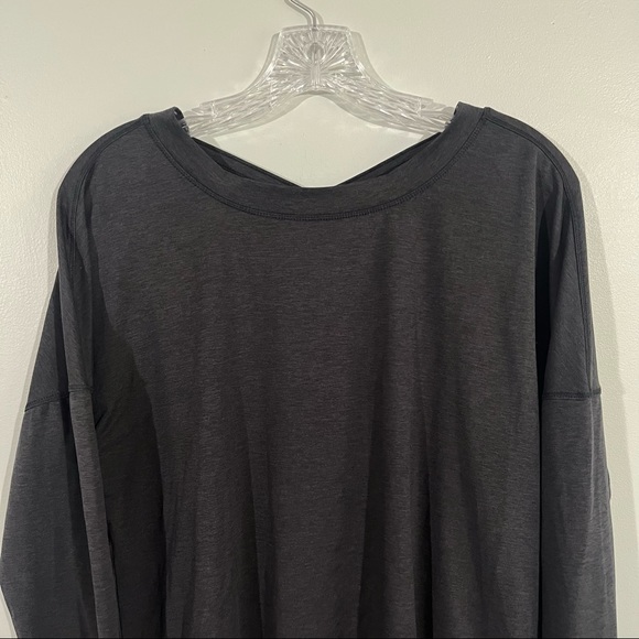 Apana size small charcoal long sleeve top - Picture 2 of 7